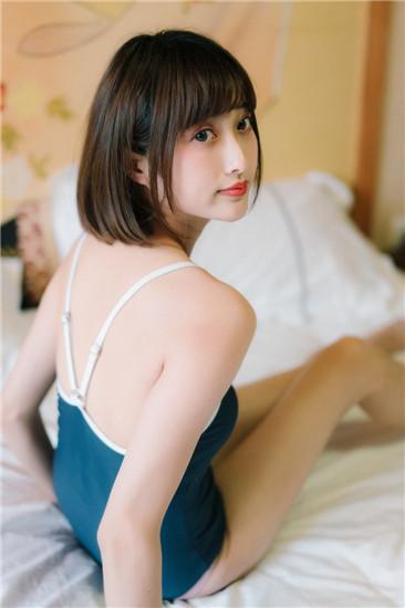 草莓榴莲向日葵18岁最新章节截图1