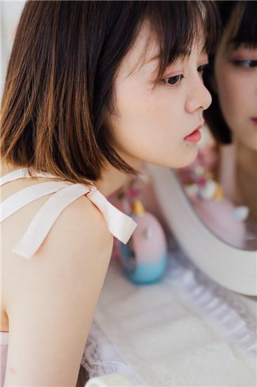 Little yellow duckyellowduck7596 unlimited viewing