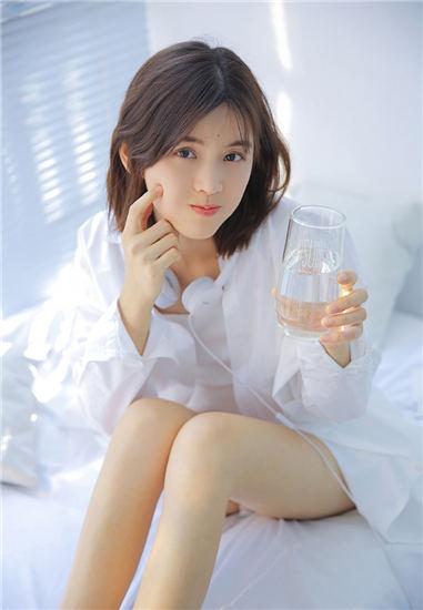 幸福宝草莓榴莲深夜释放自己免费不下载截图2