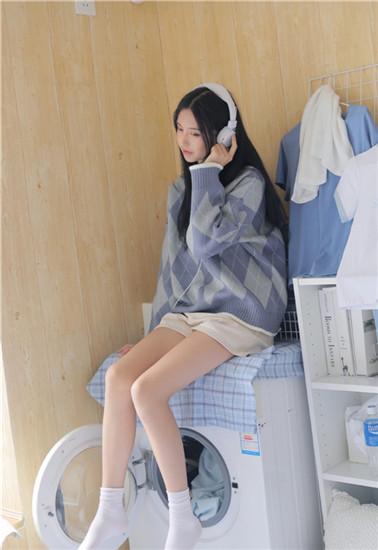 向日葵草莓丝瓜鸭脖解锁版截图1