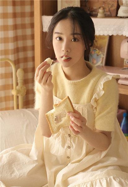 Strawberry, Durian, Banana, Eggplant, Luffa, Cherry, Okra