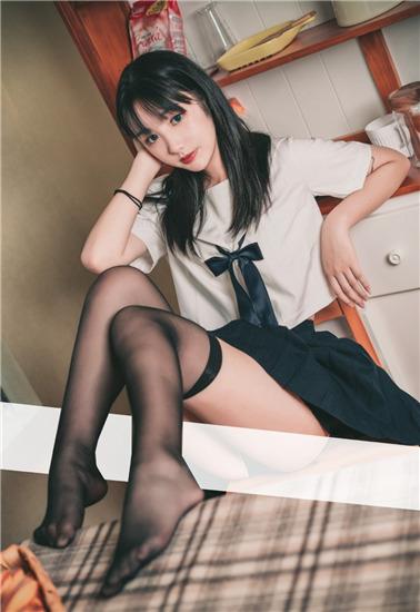 Strawberry Sunflower Luffa Happy Duck Neck