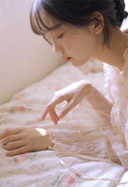 Piggy Strawberry Luffa Release Yourself Late Night Lyrics App