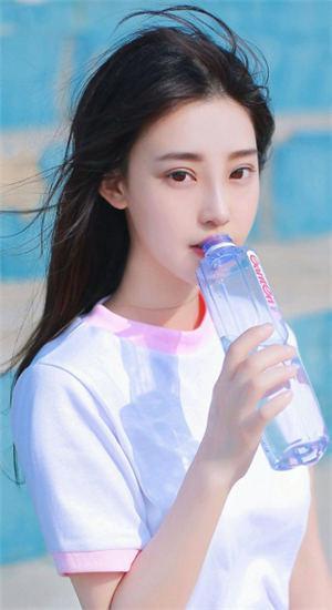 国富二代App应用下载解锁