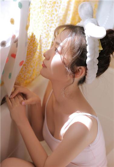 Direct access to the new version of Cat Cat Bihuo official website