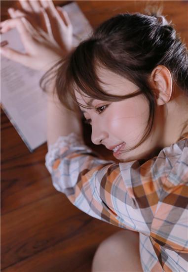 La La La China Japan Free Watch iOS