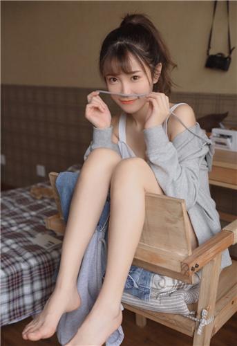 啦啦啦啦免费观看WWW截图1