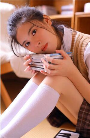 China and Europe garbled cards, one card, two cards and three websites are free