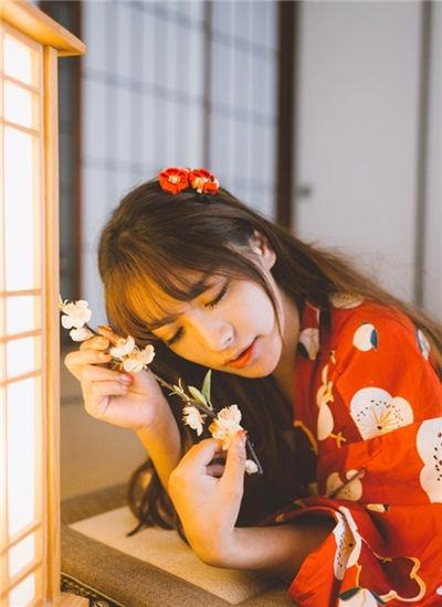 草莓榴莲向日葵18岁站长统计游乐网截图1