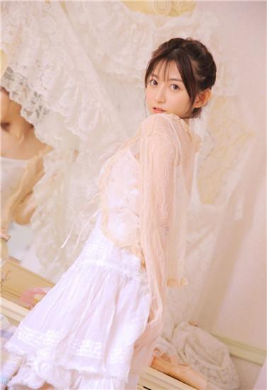 Singles Paradise mobile version 2019 free to watch