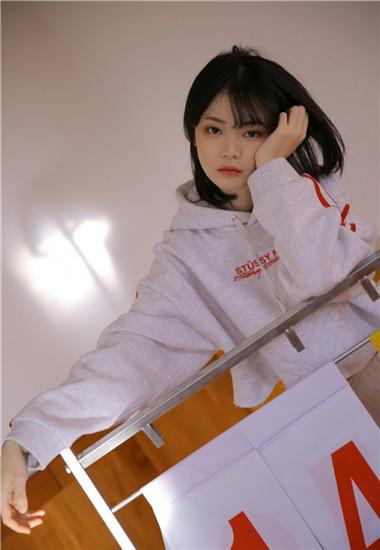 草莓丝瓜小蝌蚪下载大全苹果版