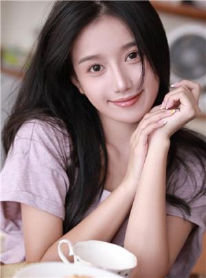 WWW free video app for one person to watch online